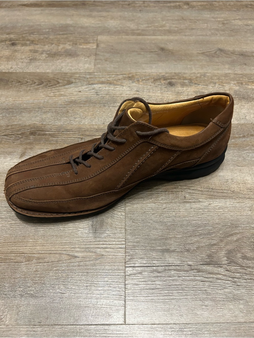 Johnston & Murphy Men’s Size 10.5 M Brown Suede Lace-Up Bicycle Toe Derbys Shoes - Picture 6 of 10
